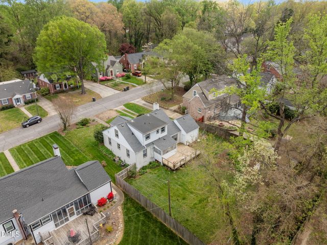 402 Westdale Place, Greensboro, NC 27403
