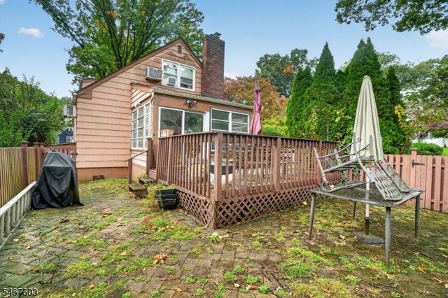 30 Oakridge Rd, West Orange Twp., NJ 07052