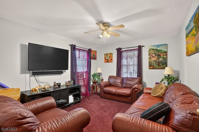 30 Oakridge Rd, West Orange Twp., NJ 07052