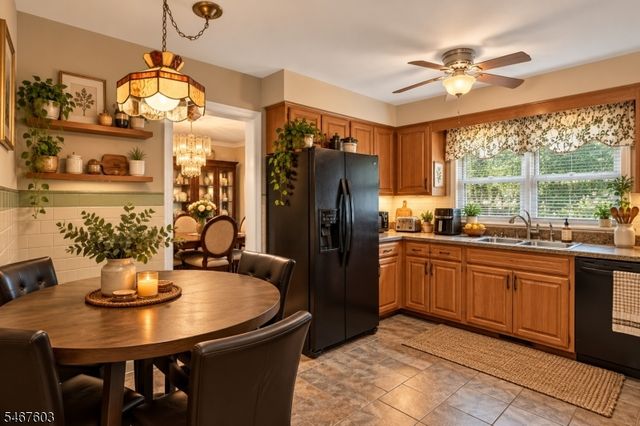 30 Oakridge Rd, West Orange Twp., NJ 07052