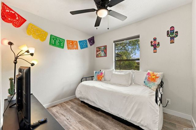 4806 Castle Brg, San Antonio, TX 78218