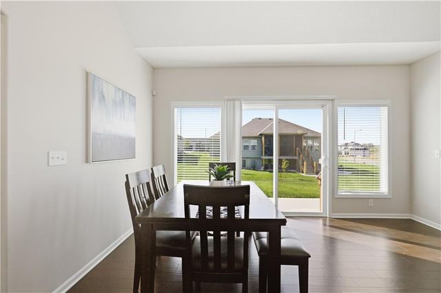 18804 Redbud Lane, Spring Hill, KS 66083