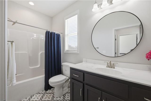 18804 Redbud Lane, Spring Hill, KS 66083