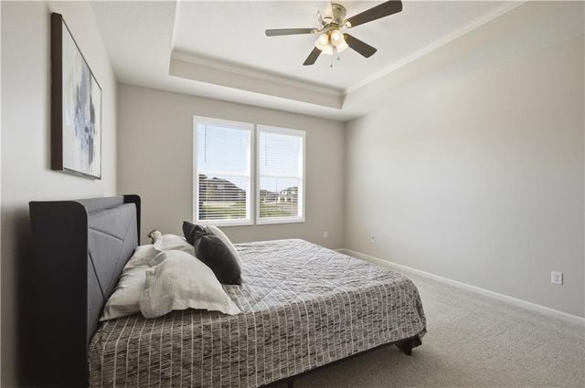 18804 Redbud Lane, Spring Hill, KS 66083