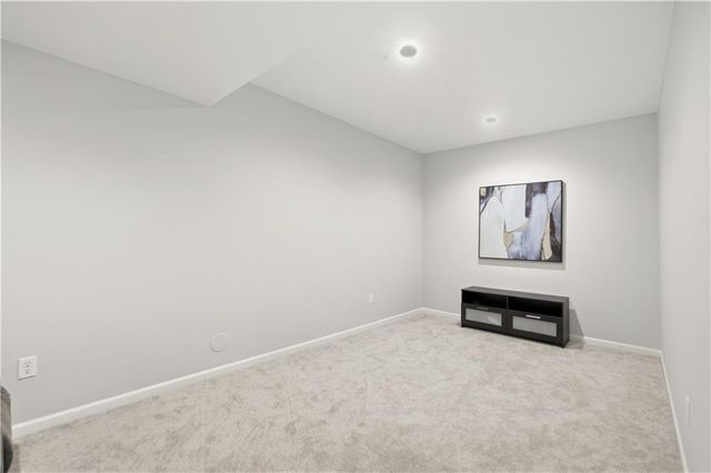 18804 Redbud Lane, Spring Hill, KS 66083