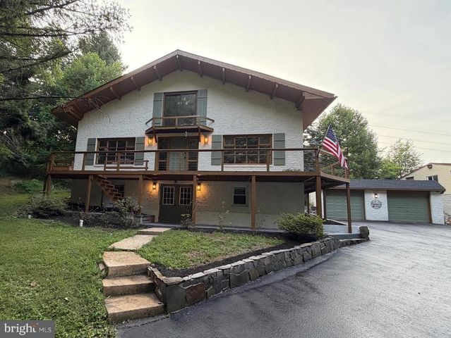 1949 DRUCK VALLEY RD, York, PA 17406