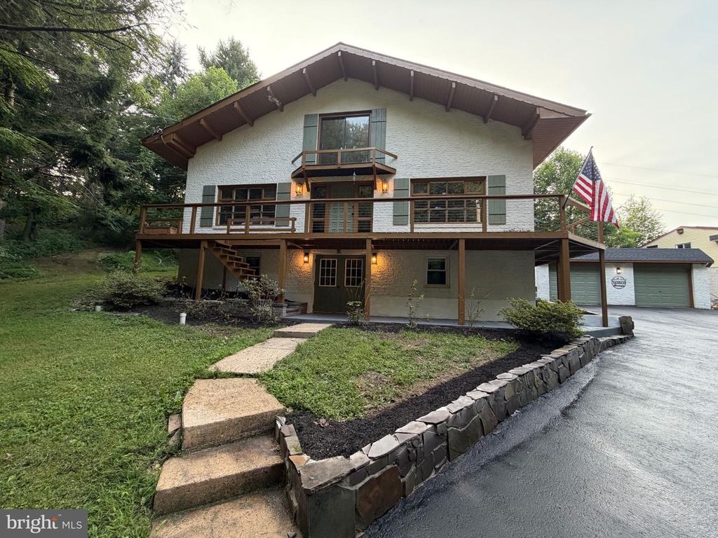 1949 DRUCK VALLEY RD, York, PA 17406