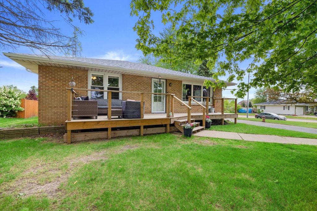 1909 47th AVENUE, Kenosha, WI 53144