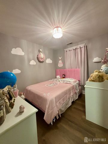 16 Chestnut Street, South River, NJ 08882