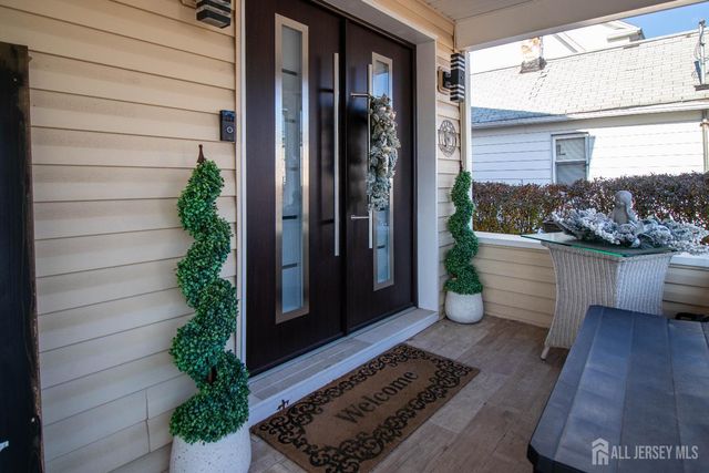 16 Chestnut Street, South River, NJ 08882