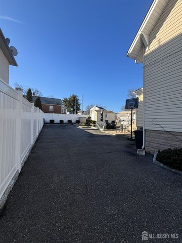 16 Chestnut Street, South River, NJ 08882