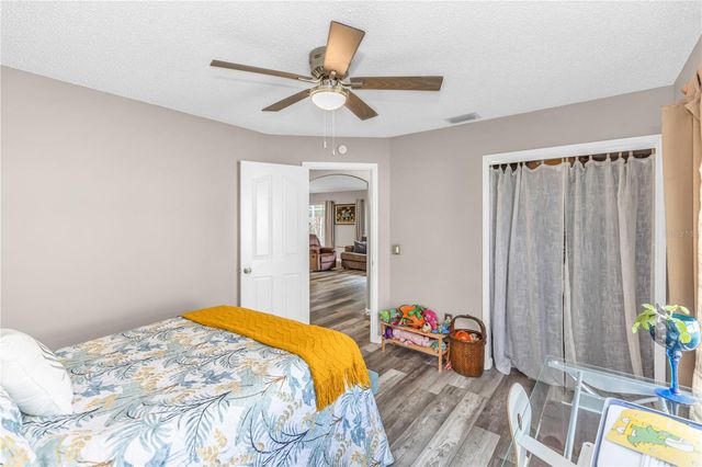 105 BREEZEWOOD DRIVE, Debary, FL 32713