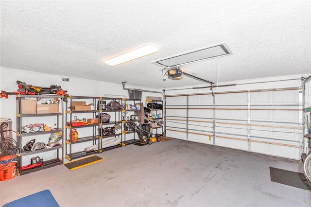 105 BREEZEWOOD DRIVE, Debary, FL 32713