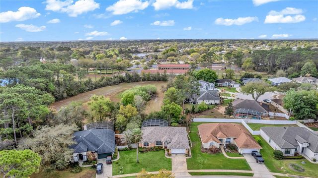 105 BREEZEWOOD DRIVE, Debary, FL 32713