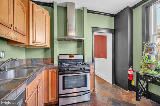 84 N MAPLE ST, Woodbury, NJ 08096