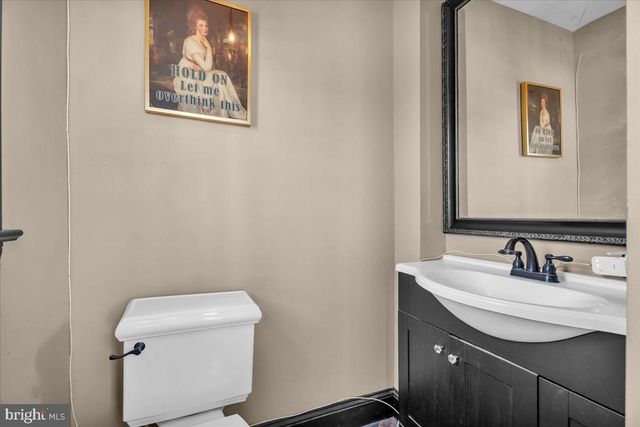 84 N MAPLE ST, Woodbury, NJ 08096