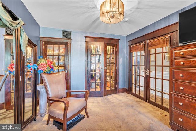 84 N MAPLE ST, Woodbury, NJ 08096