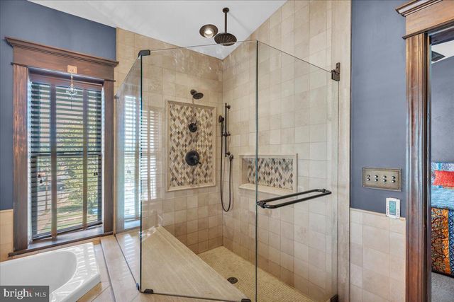84 N MAPLE ST, Woodbury, NJ 08096