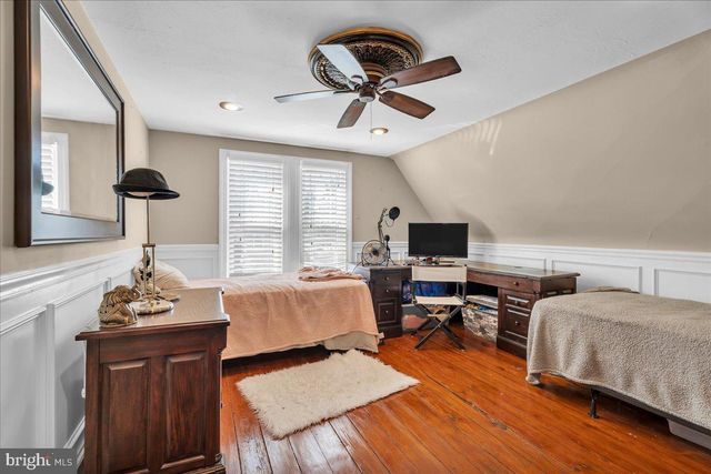 84 N MAPLE ST, Woodbury, NJ 08096
