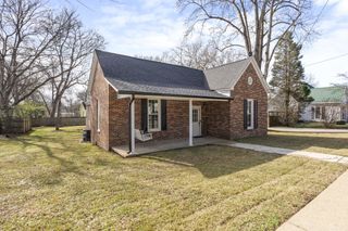 111 1st Ave, Mount Pleasant, TN 38474