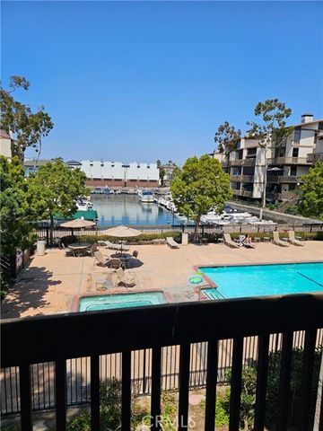 9201 Marina Pacifica, Long Beach, CA 90803