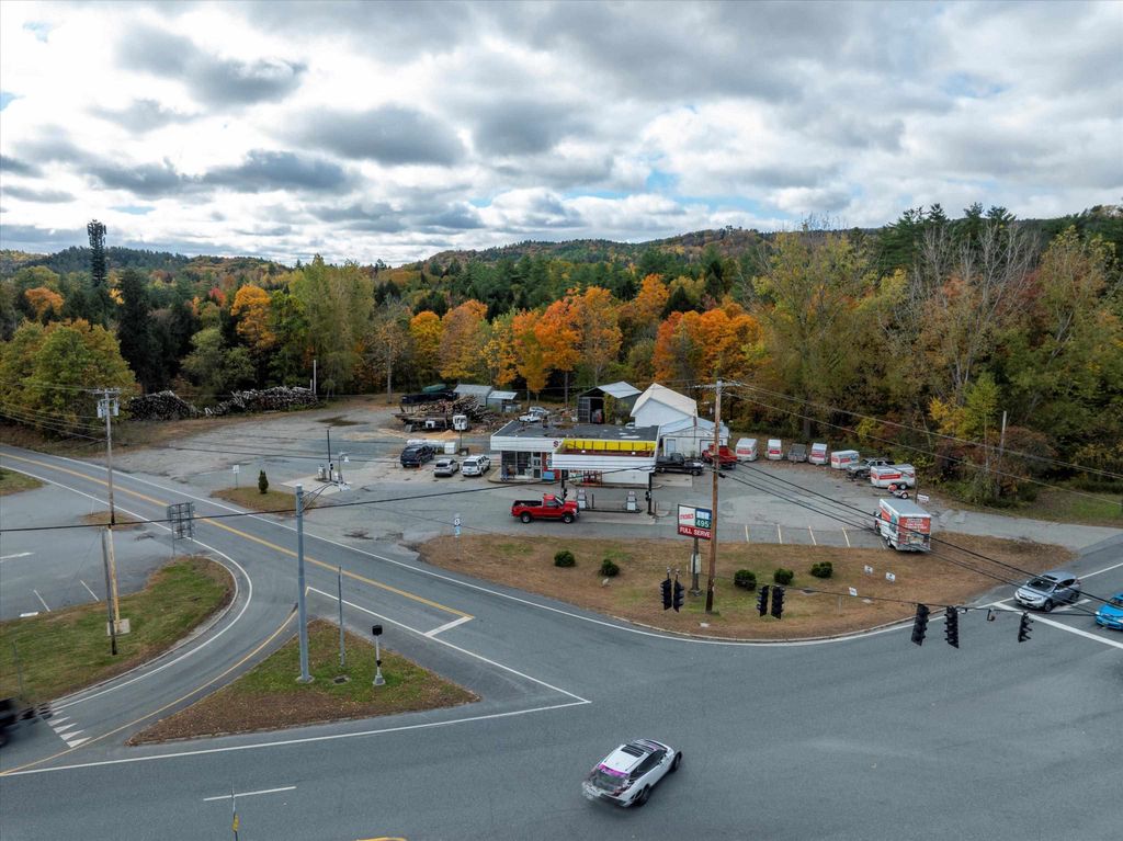 5122 US Rte. 5, Weathersfield, VT 05030