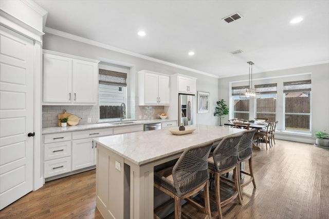 410 Hearth Terrace, Argyle, TX 76226