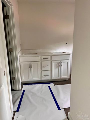 356 Mckinnon Ln, Pensacola, FL 32534