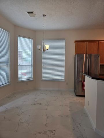 4306 Lakeside Meadow Drive, Missouri City, TX 77459