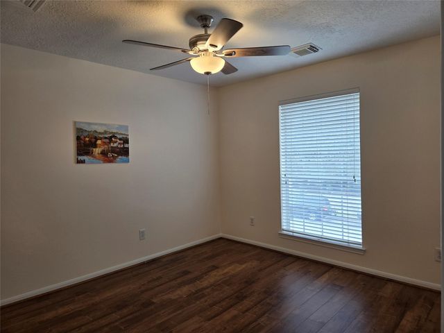 4306 Lakeside Meadow Drive, Missouri City, TX 77459