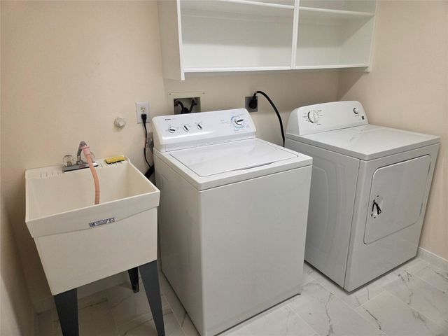 4306 Lakeside Meadow Drive, Missouri City, TX 77459