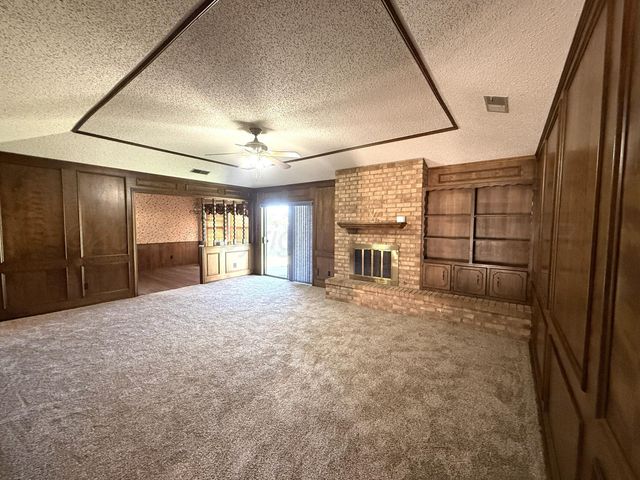 1525 N Nelson Street, Pampa, TX 79065