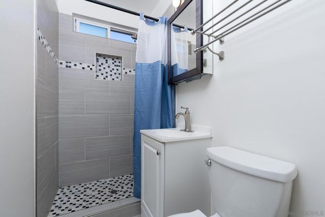 4824 26 Rolando Blvd, San Diego, CA 92115