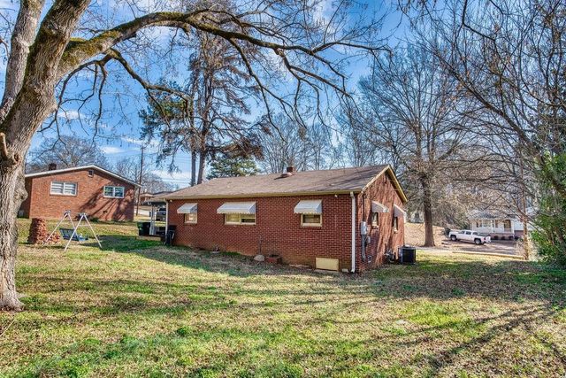 406 W Hillcrest Avenue, Union, SC 29379