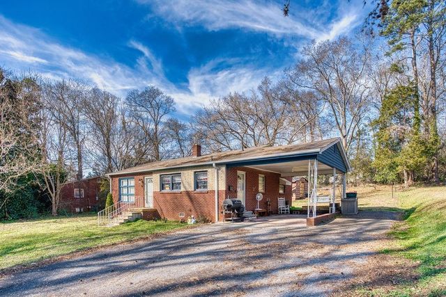 406 W Hillcrest Avenue, Union, SC 29379