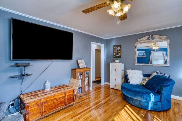 406 W Hillcrest Avenue, Union, SC 29379
