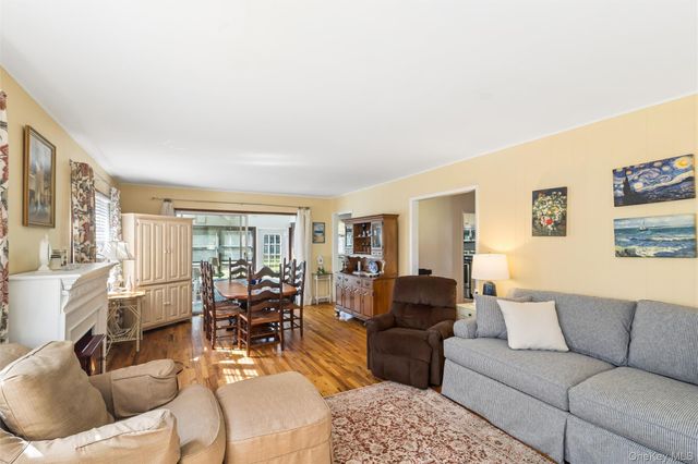 270 Opechee Avenue, Southold, NY 11971