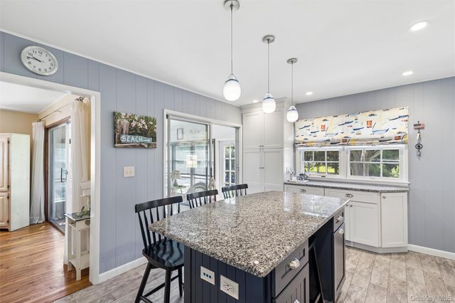 270 Opechee Avenue, Southold, NY 11971