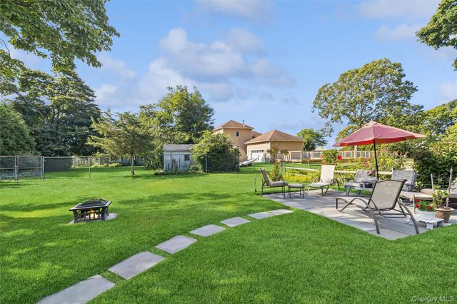 270 Opechee Avenue, Southold, NY 11971