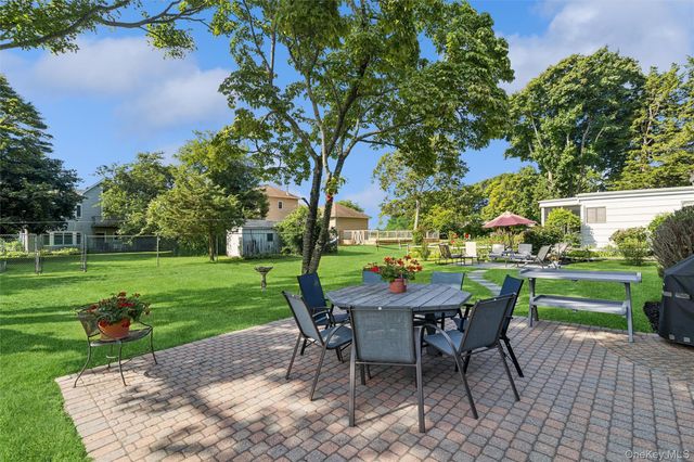 270 Opechee Avenue, Southold, NY 11971