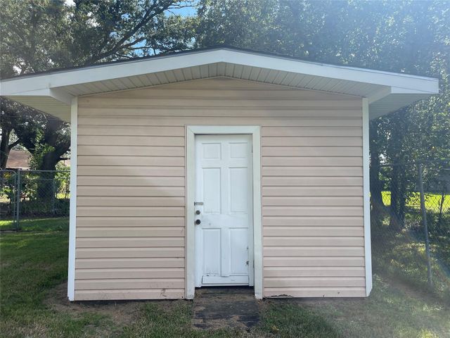1212 Avenue M, South Houston, TX 77587