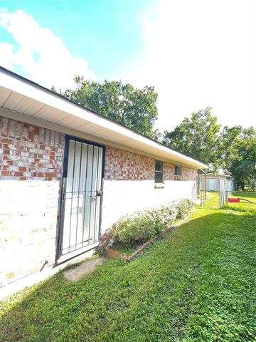 1212 Avenue M, South Houston, TX 77587