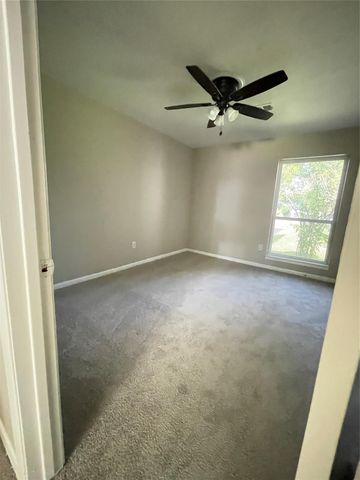 1212 Avenue M, South Houston, TX 77587