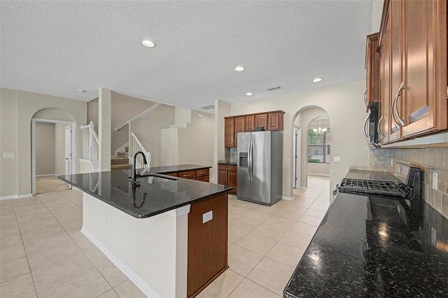 440 WESTCHESTER HILLS LANE, Valrico, FL 33594