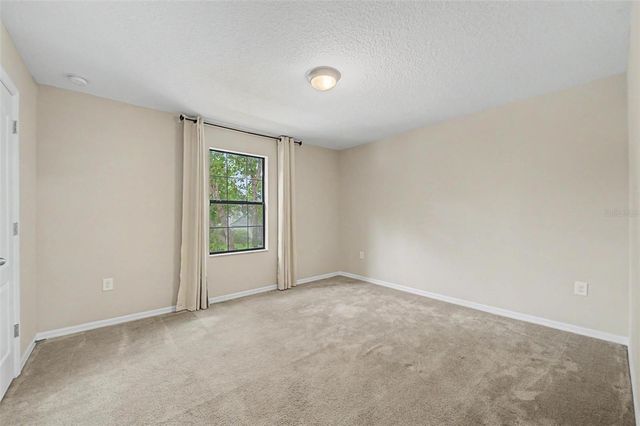 440 WESTCHESTER HILLS LANE, Valrico, FL 33594