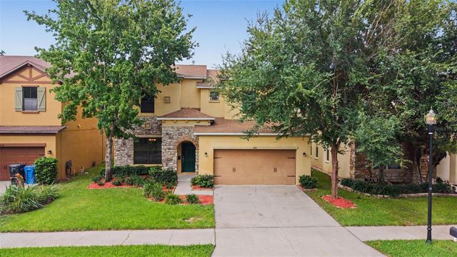 440 WESTCHESTER HILLS LANE, Valrico, FL 33594