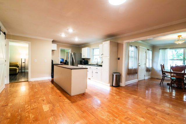 207 Old Fort St, Tullahoma, TN 37388