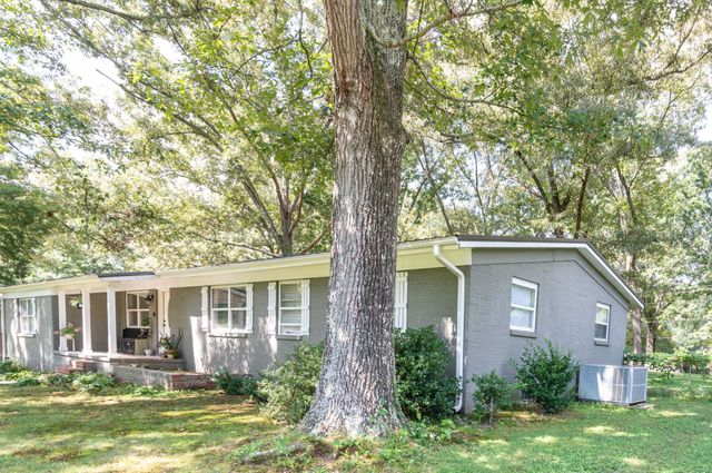 207 Old Fort St, Tullahoma, TN 37388