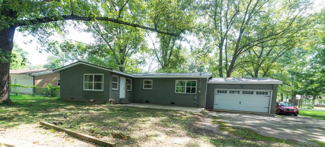 207 Old Fort St, Tullahoma, TN 37388
