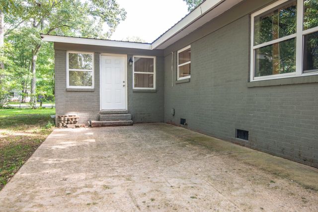 207 Old Fort St, Tullahoma, TN 37388